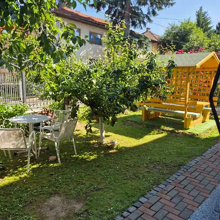 Apartman Sena 3 *